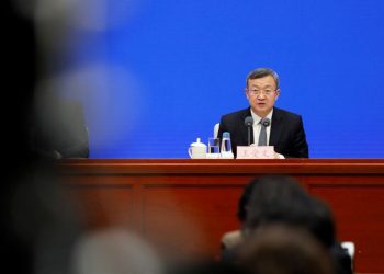 China says its huge market is opportunity not threat to US