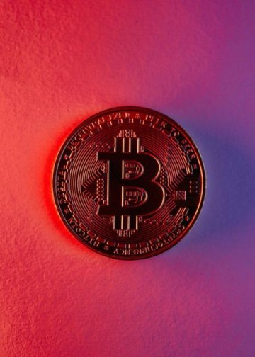 Crypto Market Update: Ripple Raises US$500 Million, Canada Makes Stablecoin Plans